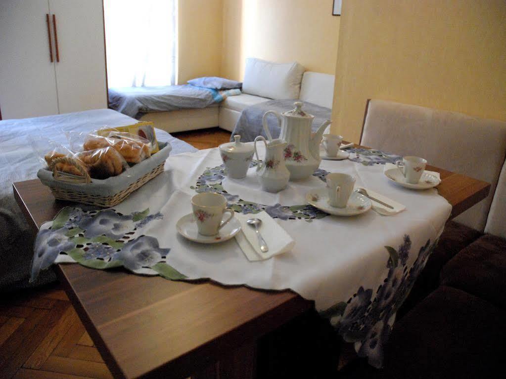 Affittacamere Girasole Триест Екстериор снимка